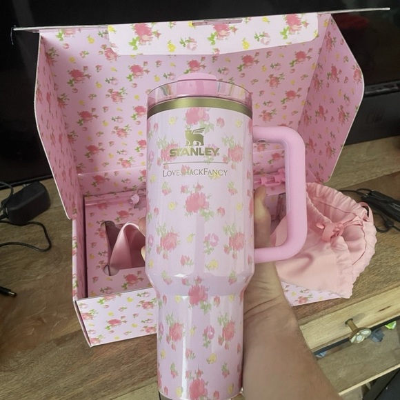 Authentic Stanley Pink Ibiza Floral Tumbler 40 oz